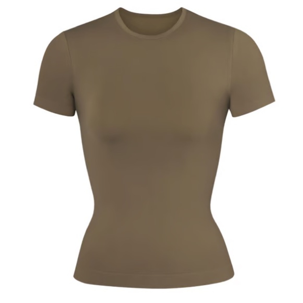 SKIMS SOFT SMOOTHING T-SHIRT | ARMY GREEN